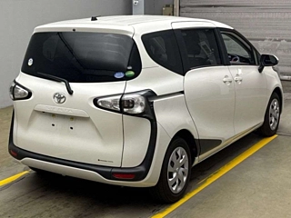 TOYOTA SIENTA 2018
