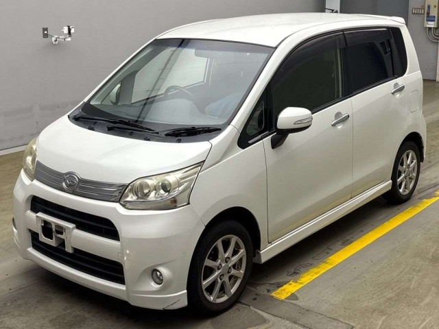 DAIHATSU MOVE 2012