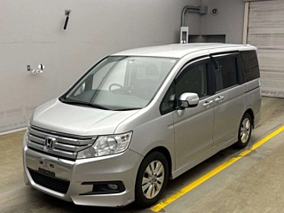 HONDA STEP WAGON 2010
