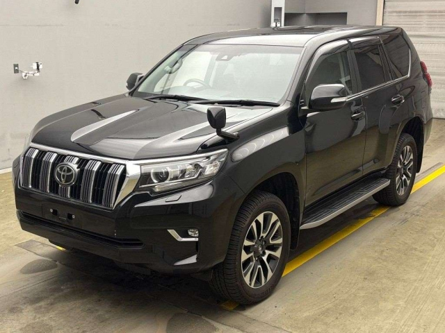 TOYOTA LAND CRUISER PRADO 2022