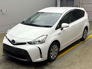 TOYOTA PRIUS ALPHA 2019