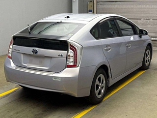 TOYOTA PRIUS 2012
