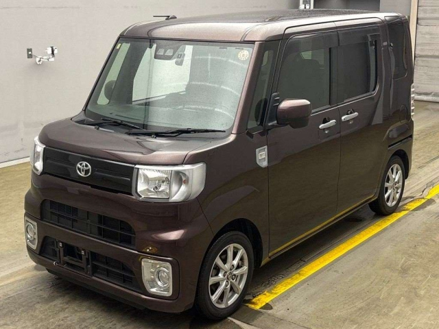 TOYOTA PIXIS MEGA 2019