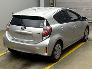 TOYOTA AQUA 2018