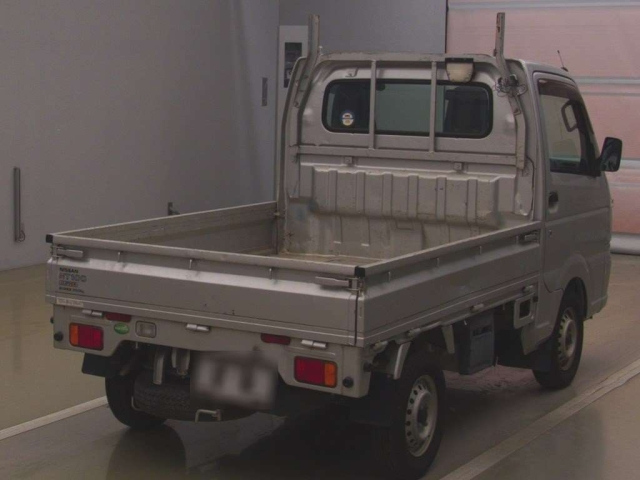 NISSAN CLIPPER TRUCK 2017