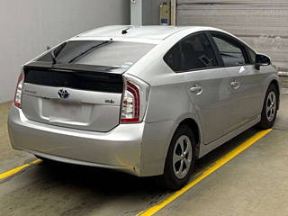 TOYOTA PRIUS 2012