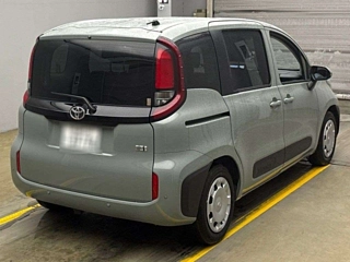 TOYOTA SIENTA 2024