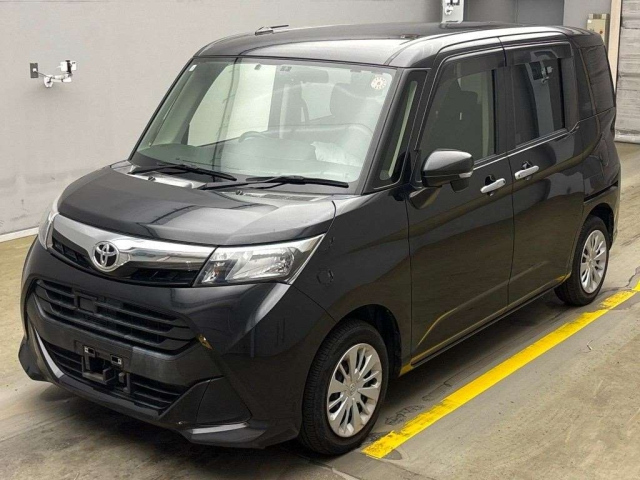 TOYOTA TANK 2018