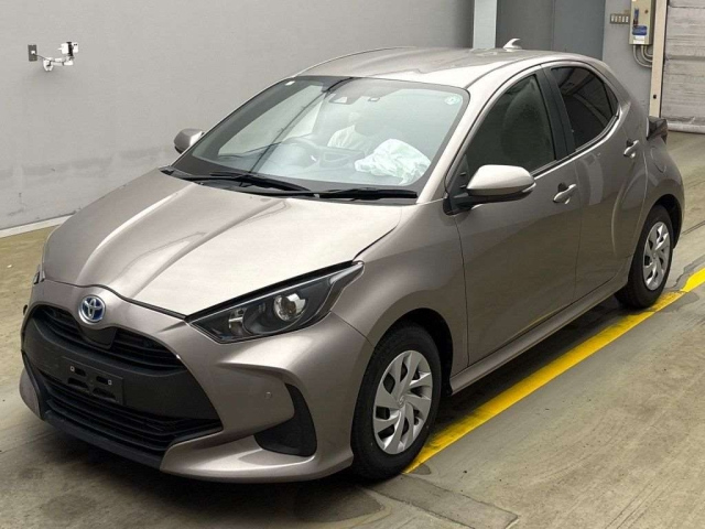 TOYOTA YARIS 2021