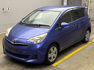 TOYOTA RACTIS 2012