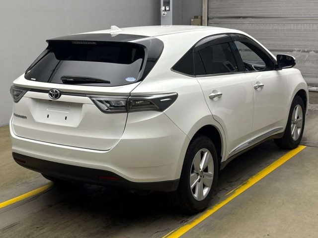 TOYOTA HARRIER 2015