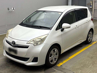 TOYOTA RACTIS 2013