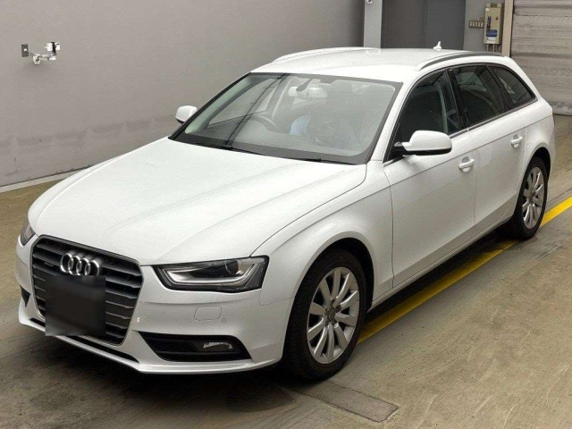 AUDI A4 2014