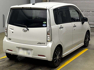 DAIHATSU MOVE 2014