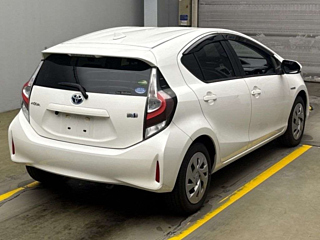 TOYOTA AQUA 2020