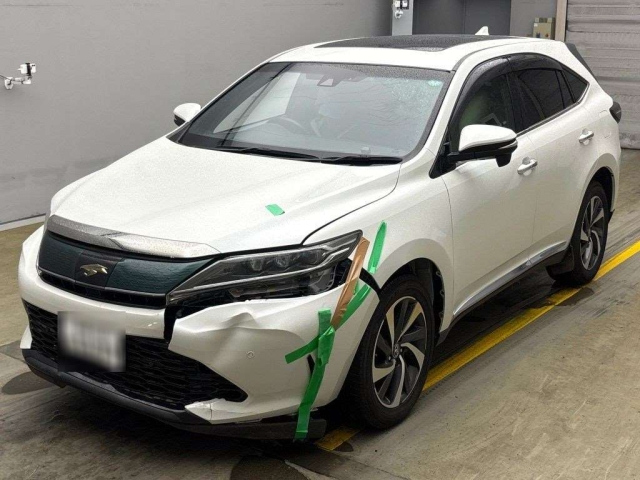 TOYOTA HARRIER 2017