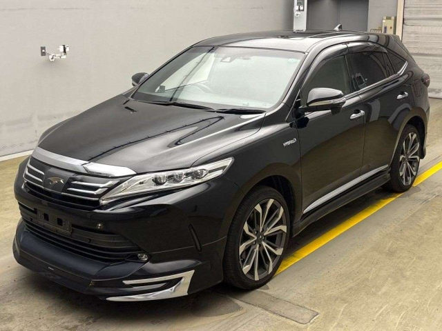 TOYOTA HARRIER 2017