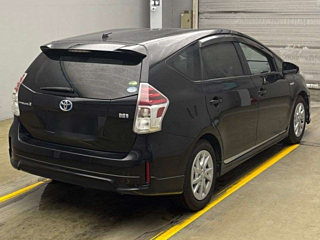 TOYOTA PRIUS ALPHA 2018