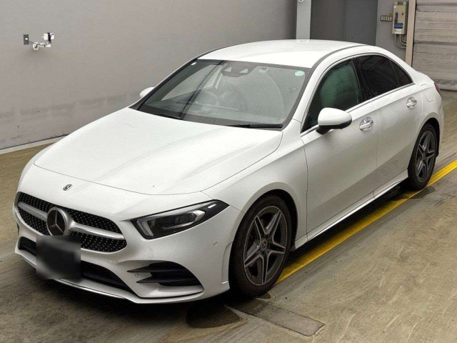 MERCEDES BENZ A CLASS 2020