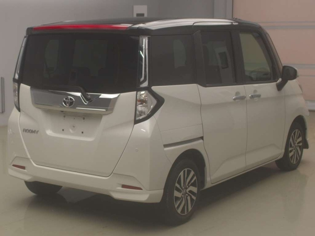 TOYOTA ROOMY 2023