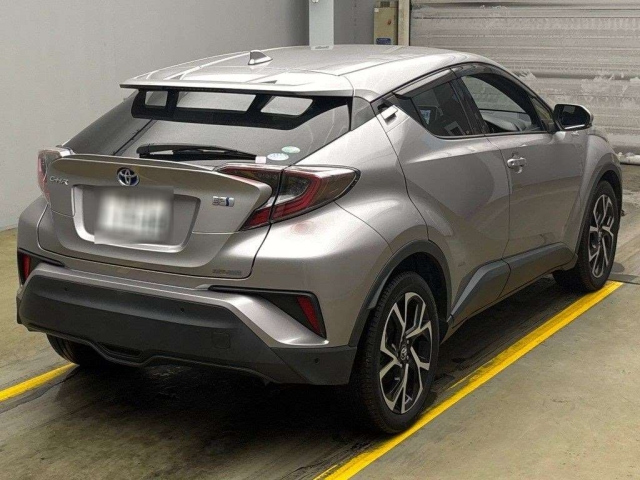 TOYOTA C-HR 2017