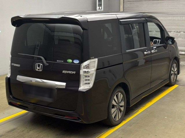 HONDA STEP WAGON 2013