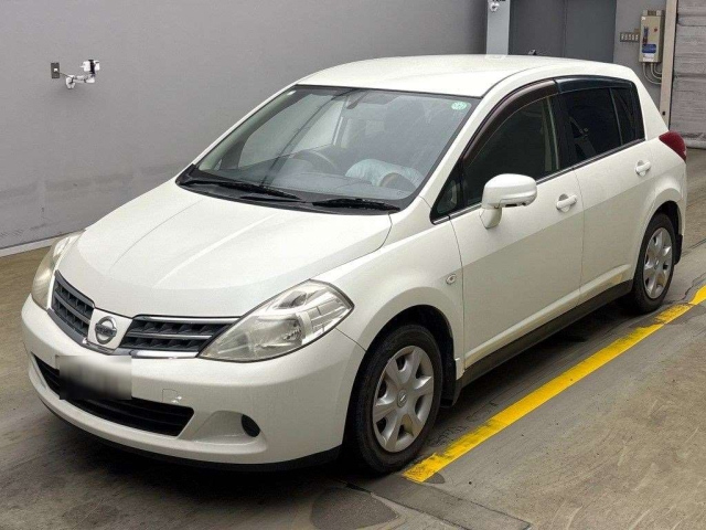 NISSAN TIIDA 2008