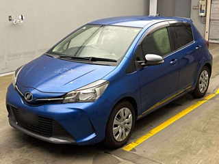 TOYOTA VITZ 2014