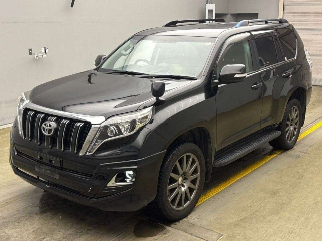 TOYOTA LAND CRUISER PRADO 2017