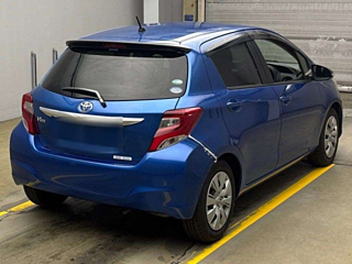TOYOTA VITZ 2014