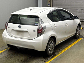 TOYOTA AQUA 2014