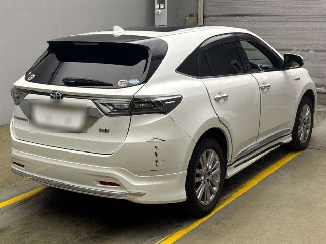 TOYOTA HARRIER 2014