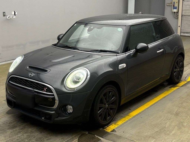 BMW MINI 2019