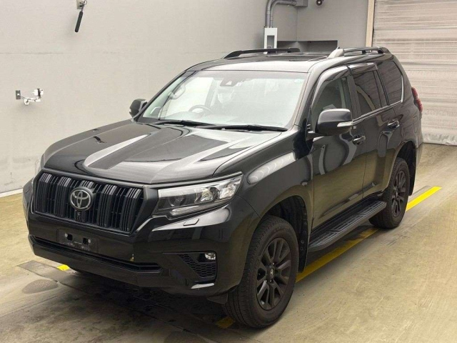 TOYOTA LAND CRUISER PRADO 2022