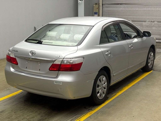 TOYOTA PREMIO 2008
