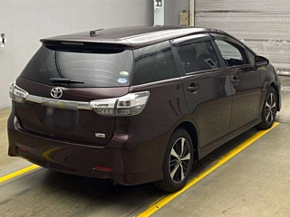 TOYOTA WISH 2012