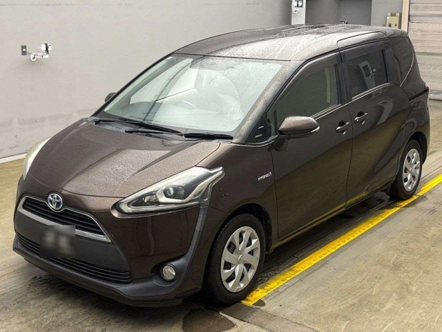 TOYOTA SIENTA 2015