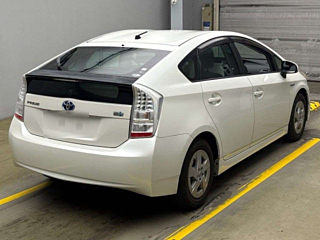 TOYOTA PRIUS 2010