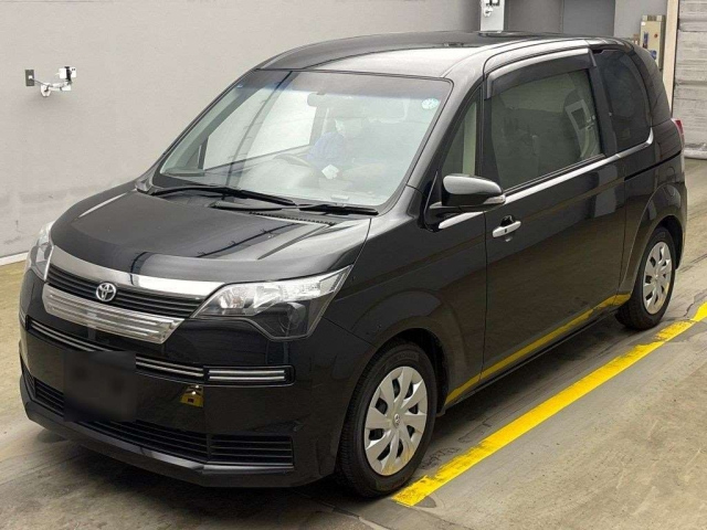 TOYOTA SPADE 2012