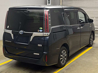 TOYOTA ESQUIRE 2020