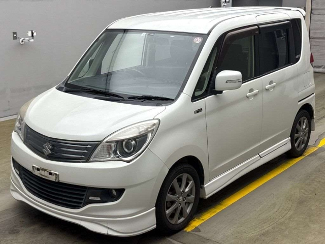 SUZUKI SOLIO 2012