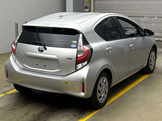 TOYOTA AQUA 2018