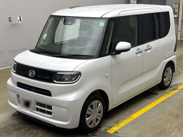 DAIHATSU TANTO 2021