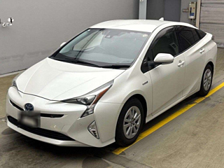 TOYOTA PRIUS 2018