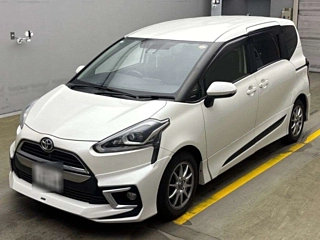 TOYOTA SIENTA 2018