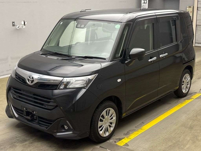 TOYOTA TANK 2019
