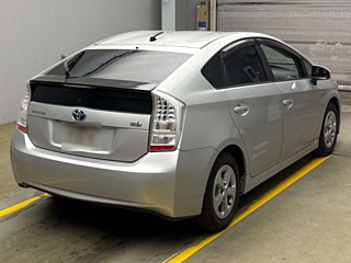TOYOTA PRIUS 2010
