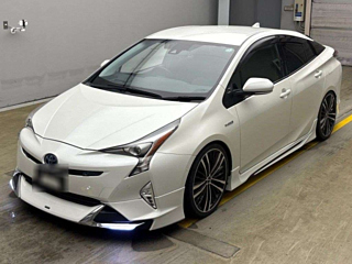TOYOTA PRIUS 2017