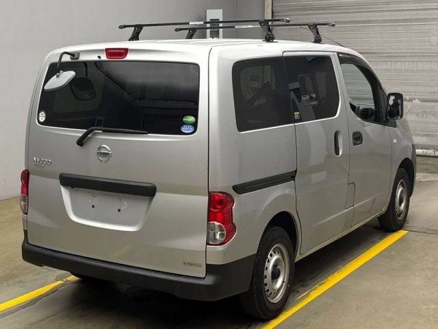 NISSAN NV200 2014