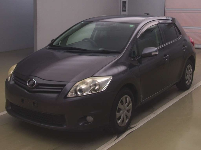 TOYOTA AURIS 2009